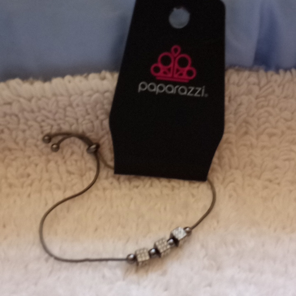 Pull  Black Bracelet